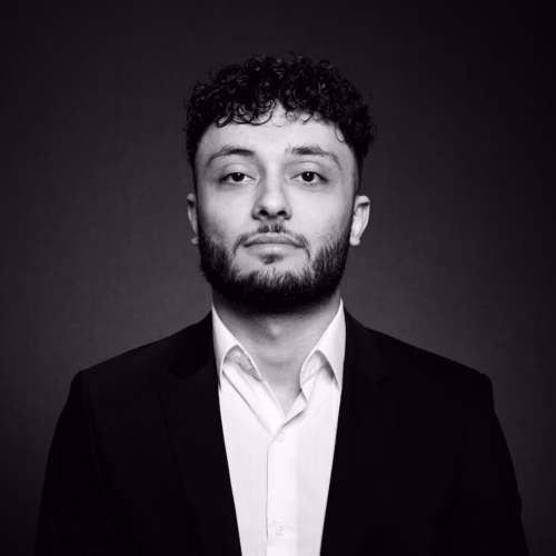 dhr. U. Atakan